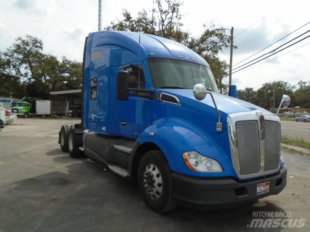 Kenworth T680 Naudoti vilkikai