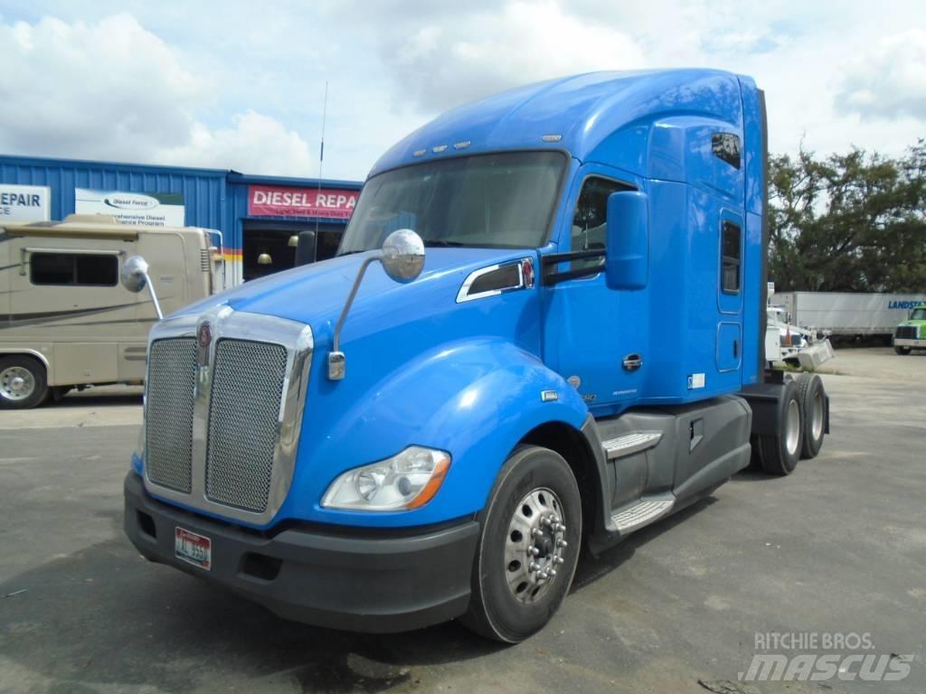 Kenworth T680 Naudoti vilkikai
