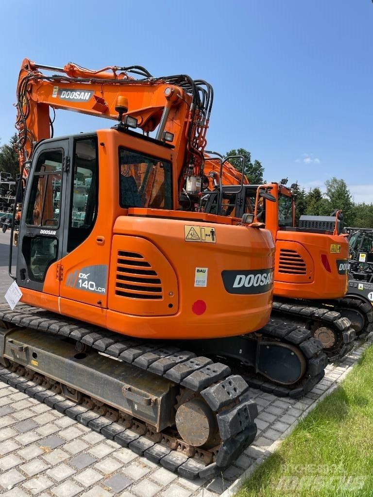Doosan DX 140 LCR-3 Vikšriniai ekskavatoriai