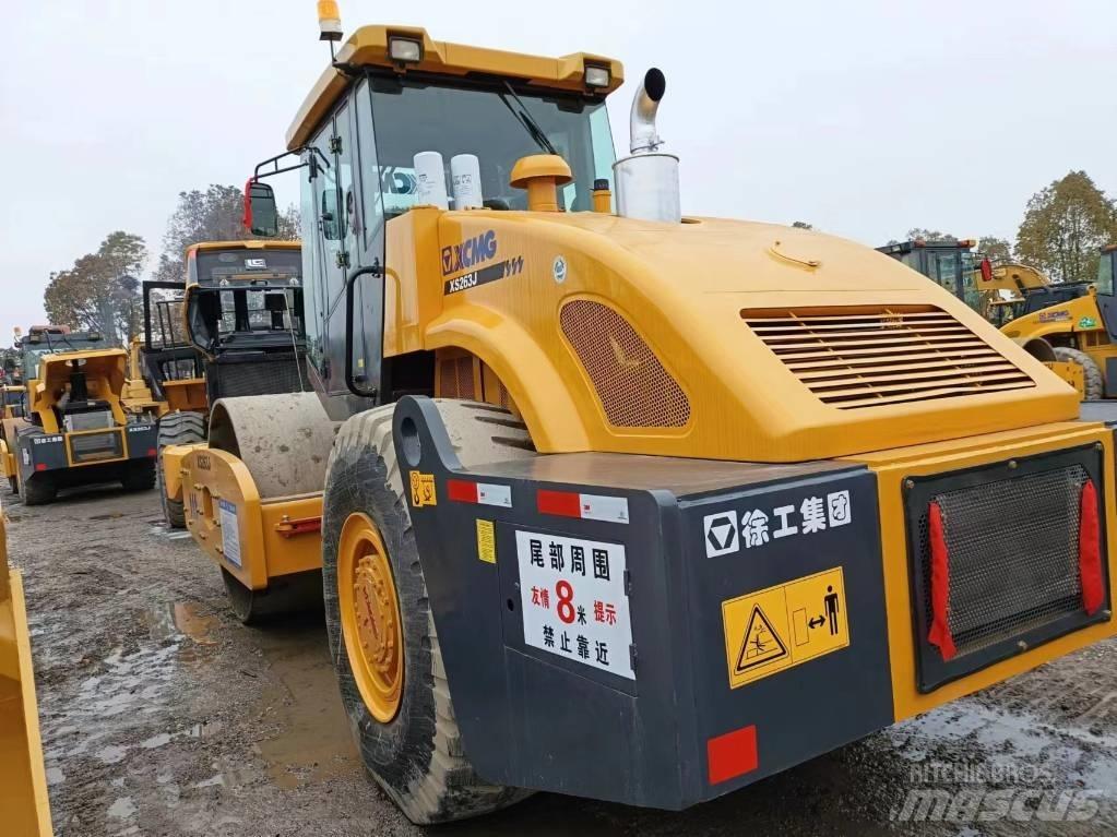 XCMG XC263J Vieno būgno volai