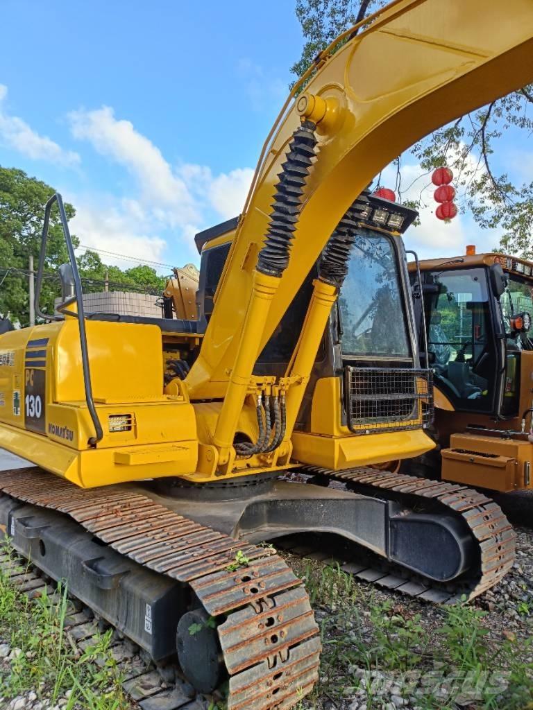 Komatsu PC 130-7 Vikšriniai ekskavatoriai