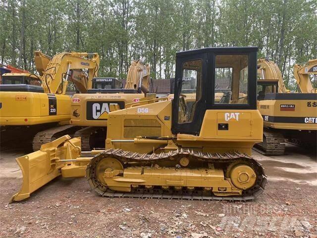 CAT D5G Vikšriniai buldozeriai