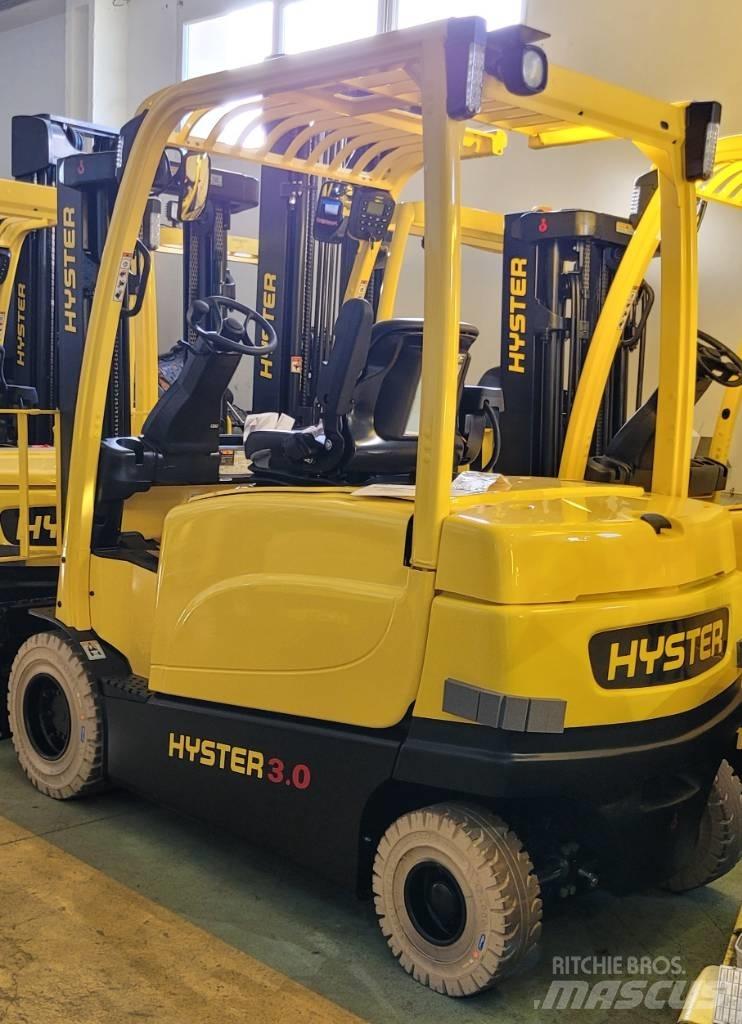 Hyster J3.0XN Elektriniai šakiniai krautuvai