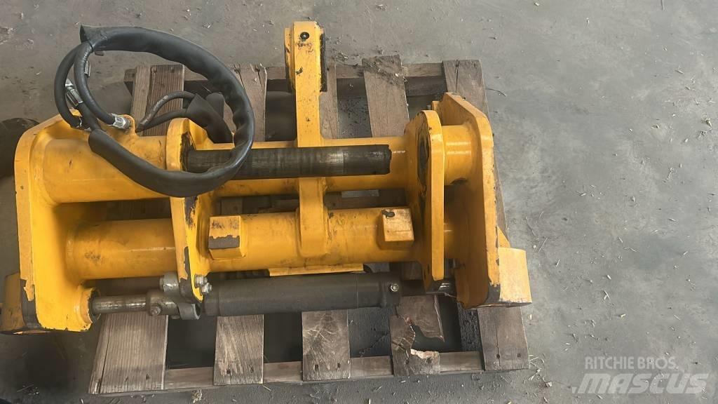 JCB HEADSTOCK Kiti krovimo ir kasimo mechanizmai ir jų priedai
