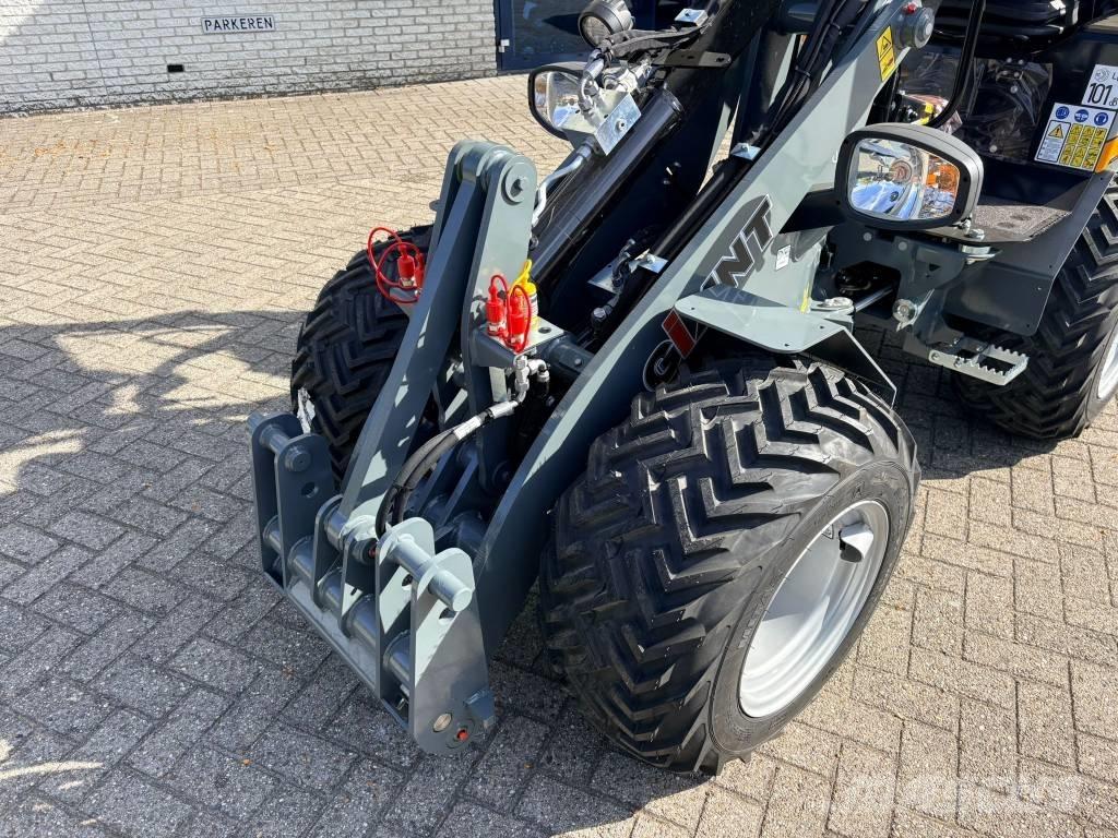 Giant G2300HD Xtra Mini krautuvai