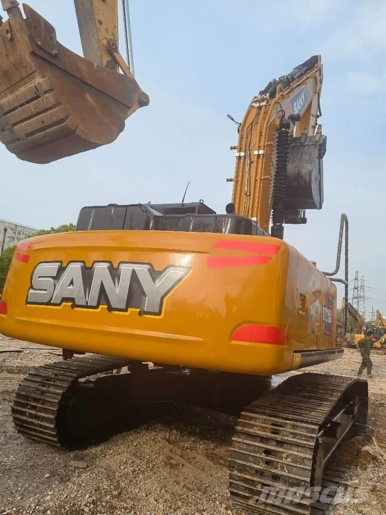 Sany SY 215 C Vidutinės galios ekskavatoriai 7-12 t