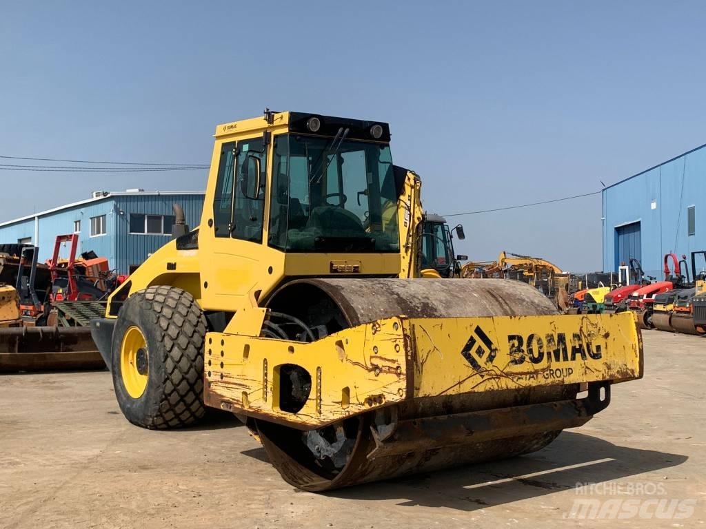 Bomag BW 219 D H-4 Vieno būgno volai