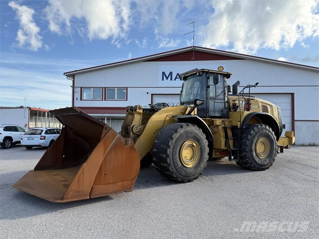 CAT 980M Naudoti ratiniai krautuvai