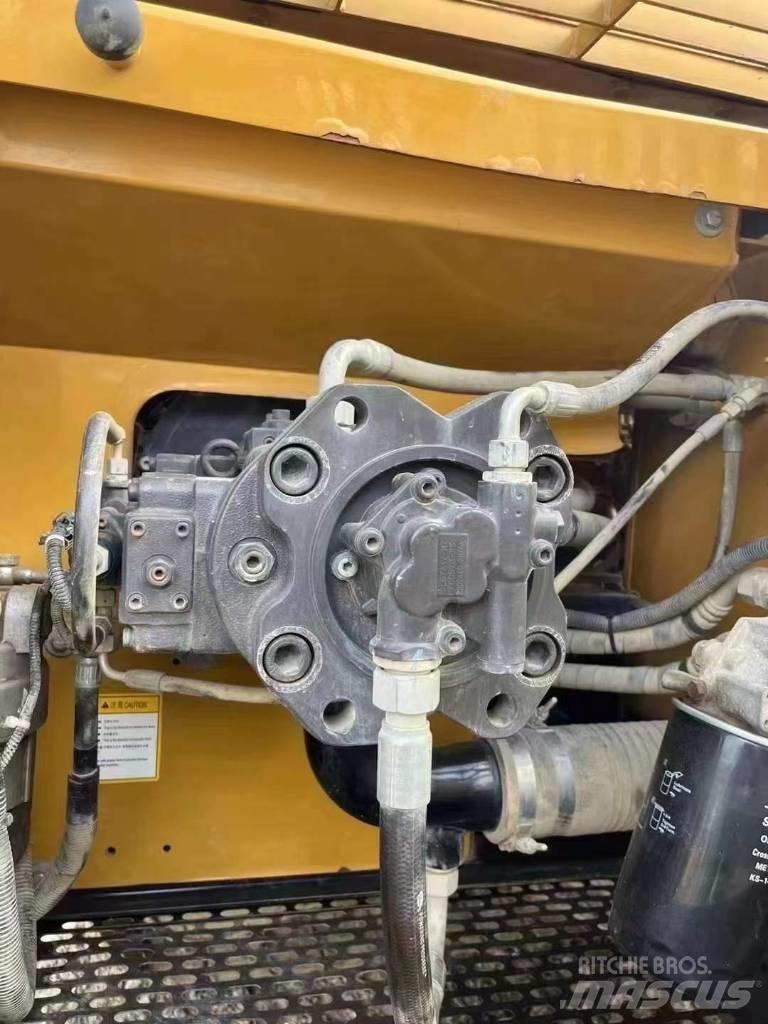 Sany SY 215 Vikšriniai ekskavatoriai