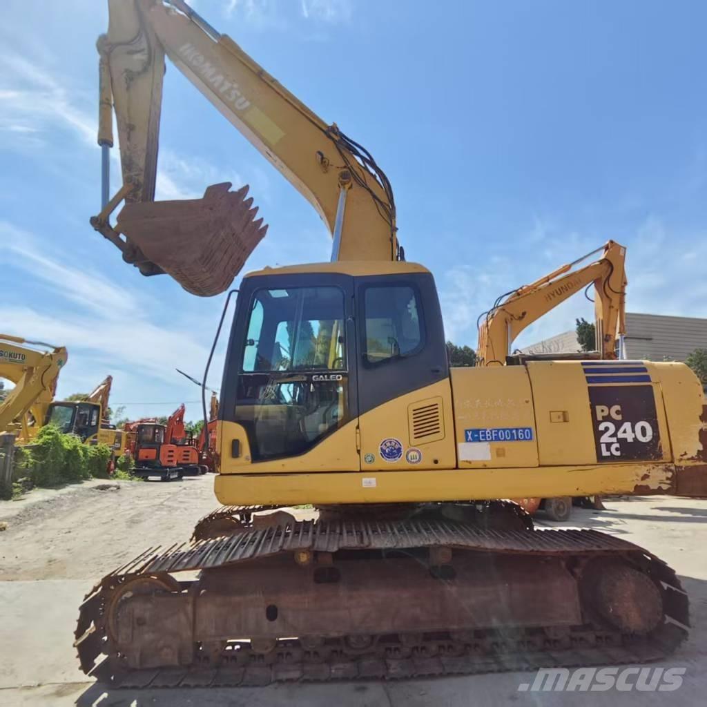 Komatsu PC 240 LC-7 Vikšriniai ekskavatoriai