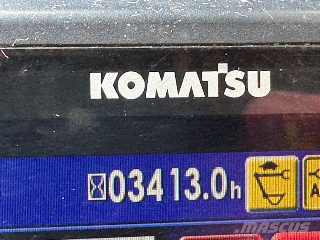 Komatsu PW180-11 Ratiniai ekskavatoriai