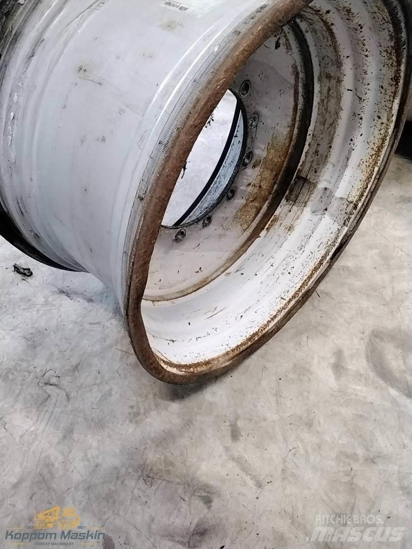 Valmet 901 20x34 Padangos, ratai ir ratlankiai
