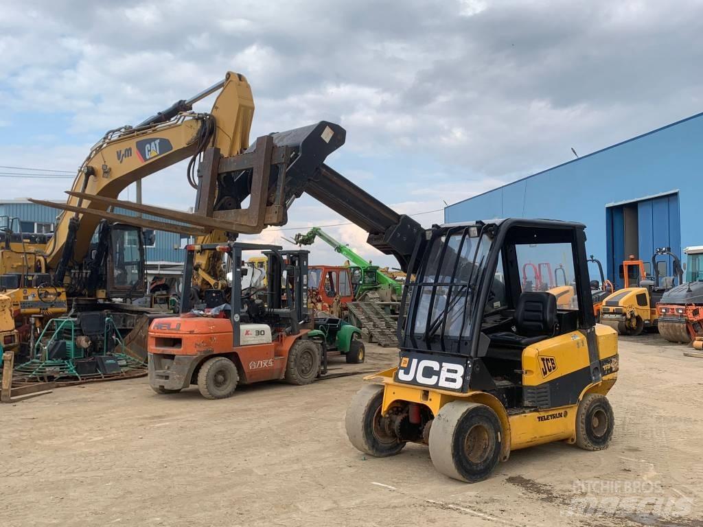 JCB TLT 30 D Teleskopiniai krautuvai