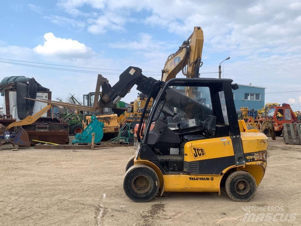 JCB TLT 30 D Teleskopiniai krautuvai