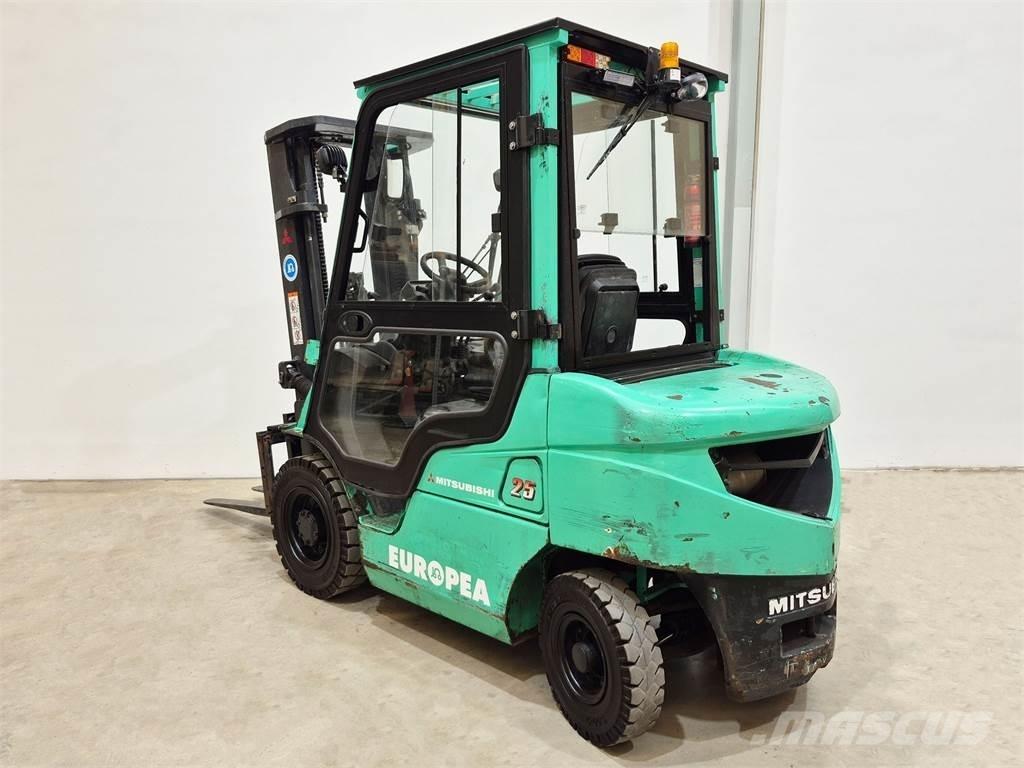 Mitsubishi FD25NT Dyzeliniai krautuvai