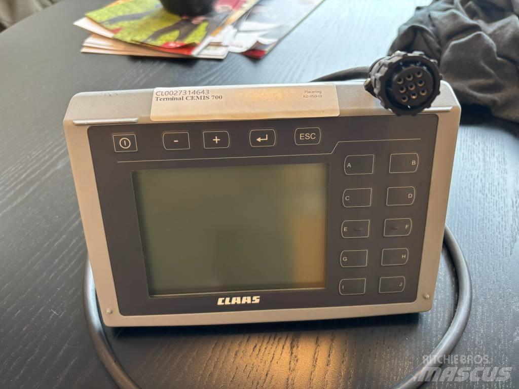 CLAAS CEMIS 700 Kiti naudoti traktorių priedai