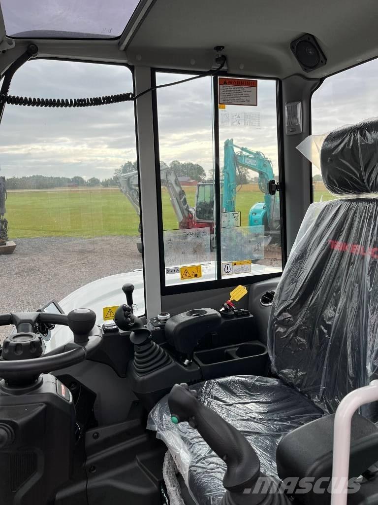 Takeuchi TB 370 W Ratiniai ekskavatoriai