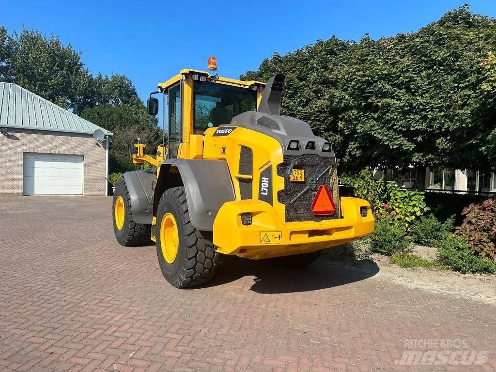 Volvo L70 H Naudoti ratiniai krautuvai