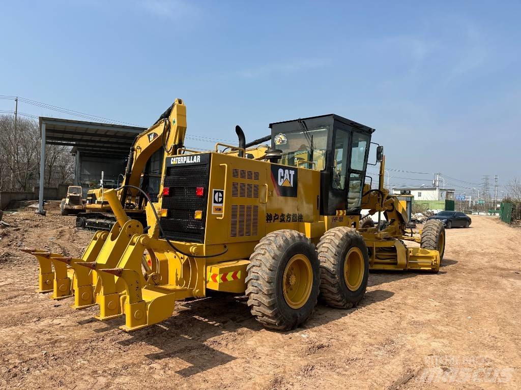 CAT 140 H Greideriai