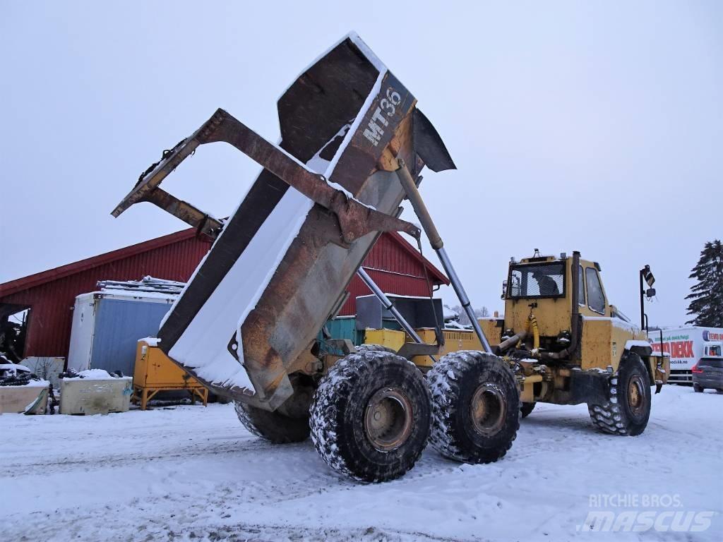 Moxy MT 36 Karjeriniai savivarčiai