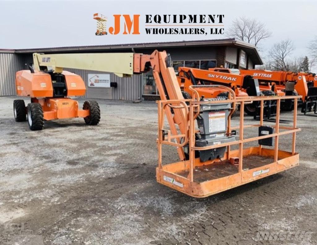 JLG 860 SJ Teleskopiniai keltuvai