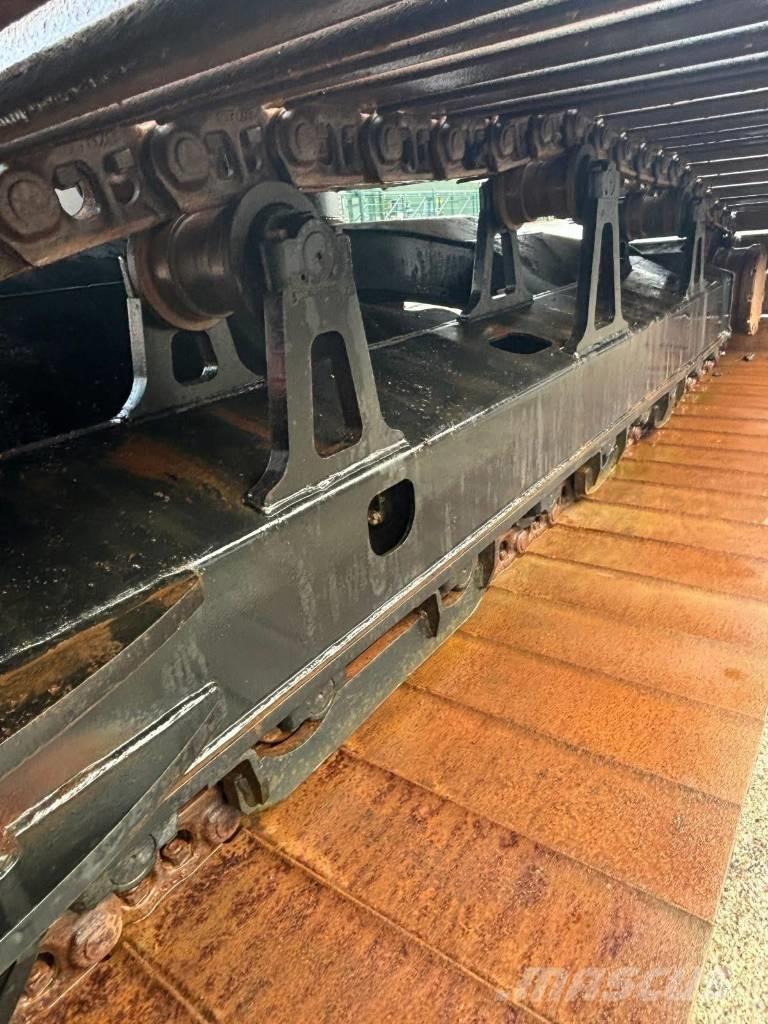 Hitachi ZX130LCN-6 Vikšriniai ekskavatoriai