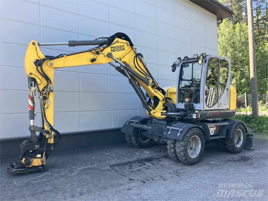 Wacker Neuson EW 100 Ratiniai ekskavatoriai