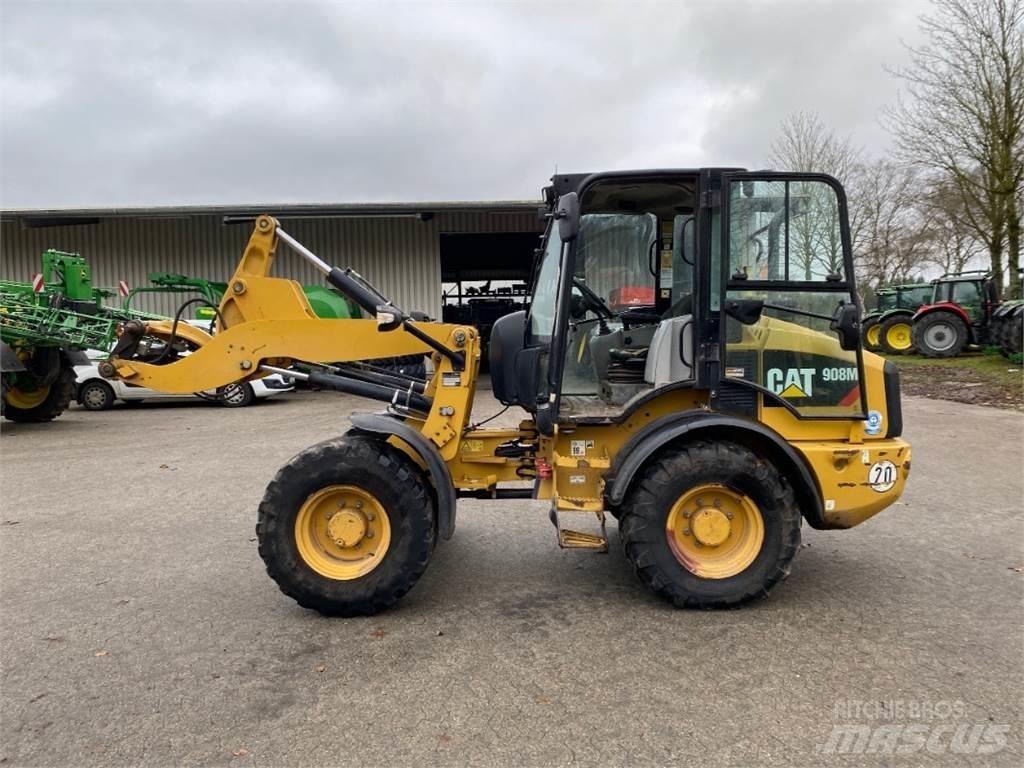 CAT 908M Naudoti ratiniai krautuvai