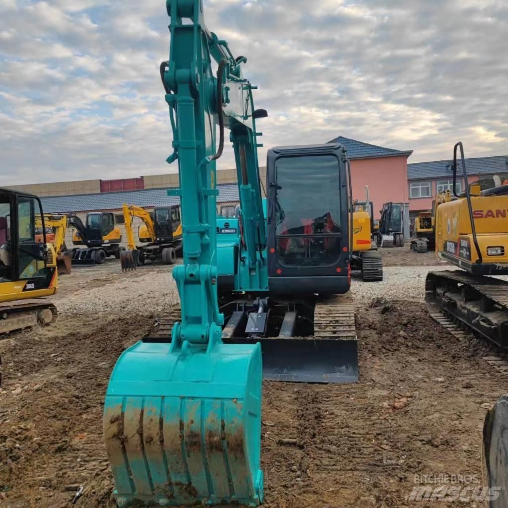 Kobelco SK 75 Vikšriniai ekskavatoriai