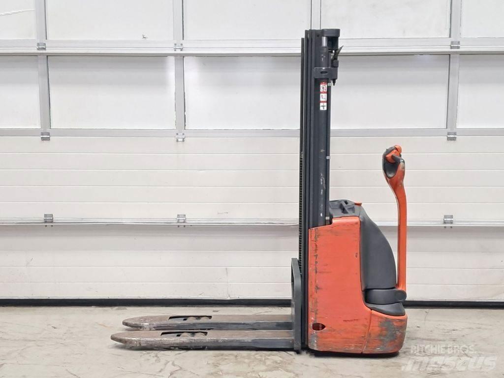 Linde L12 Rankiniai vėžimėliai