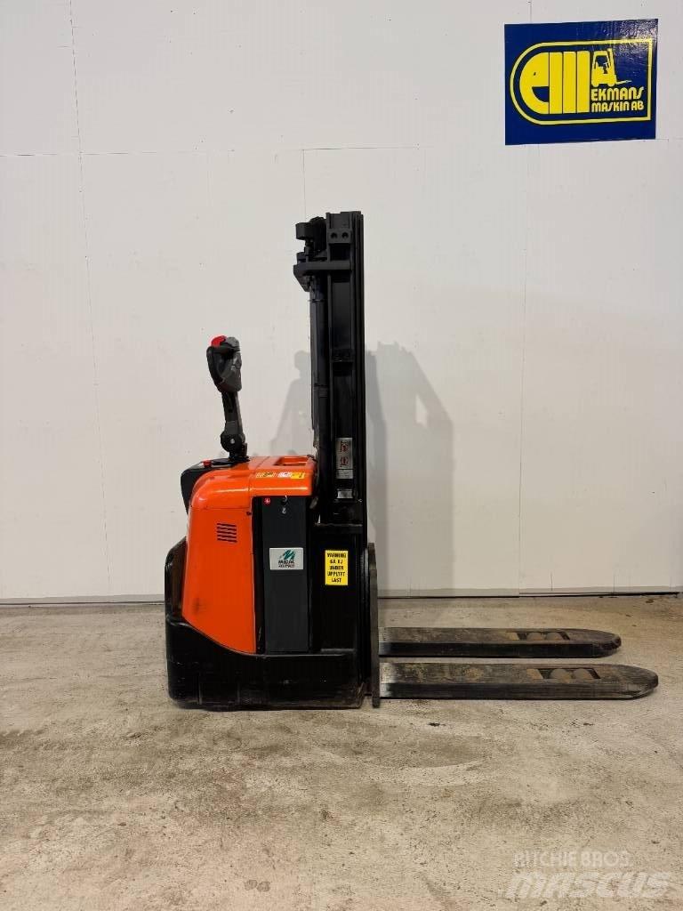 BT truck SPE 125 Rankiniai vėžimėliai