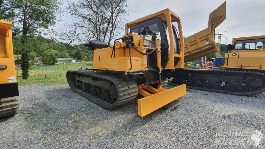 Morooka MST1500VD Vikšrinė savivartė technika