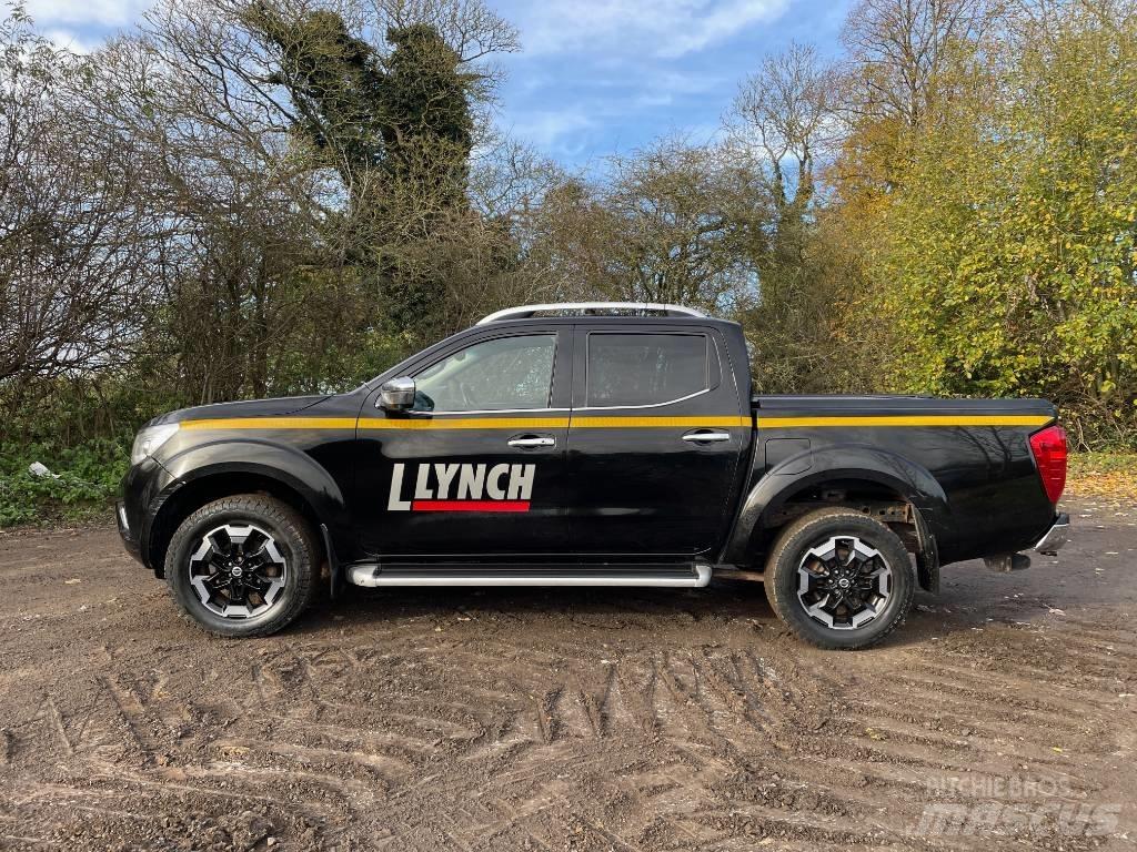 Nissan Navara Pikapai / Bortiniai sunkvežimiai