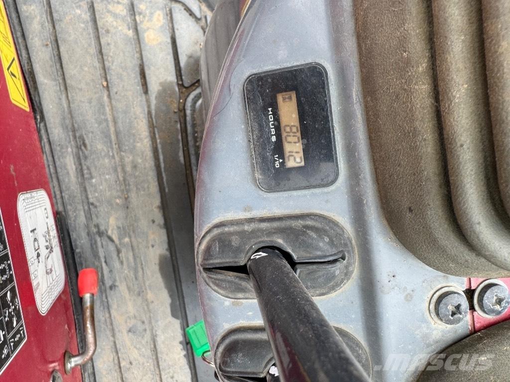 Yanmar SV08 (1E097) Mini ekskavatoriai < 7 t