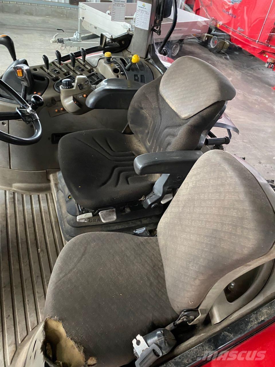 Case IH MXU 135 Traktoriai