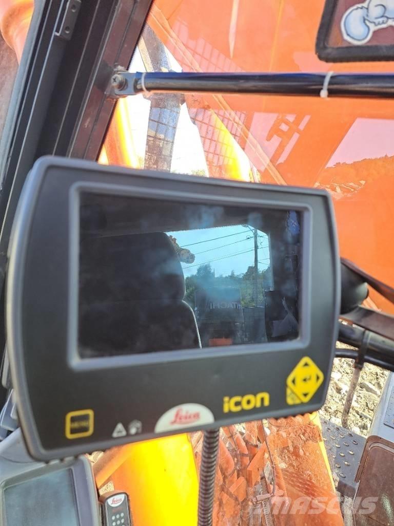 Hitachi ZX 300 LC-6 Vikšriniai ekskavatoriai