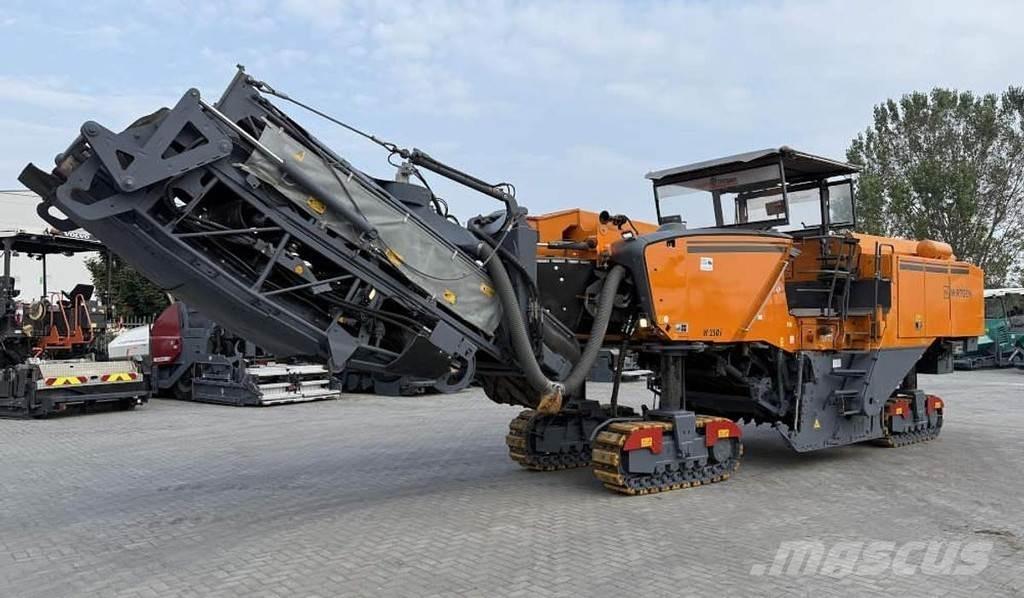 Wirtgen W 250i Asfalto šalto frezavimo technika