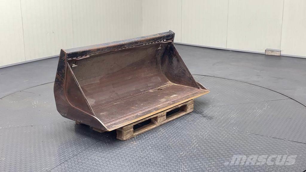 GiANT - Naudoti vilkikai