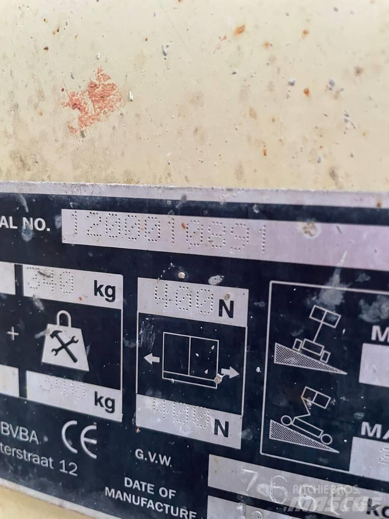 JLG SL180-12 Žirkliniai keltuvai