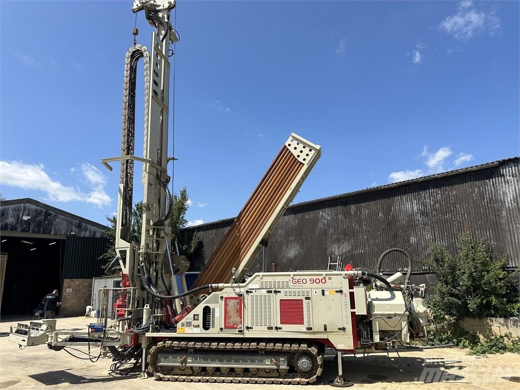 Comacchio 900HT Žemės paviršiaus gręžimo technika