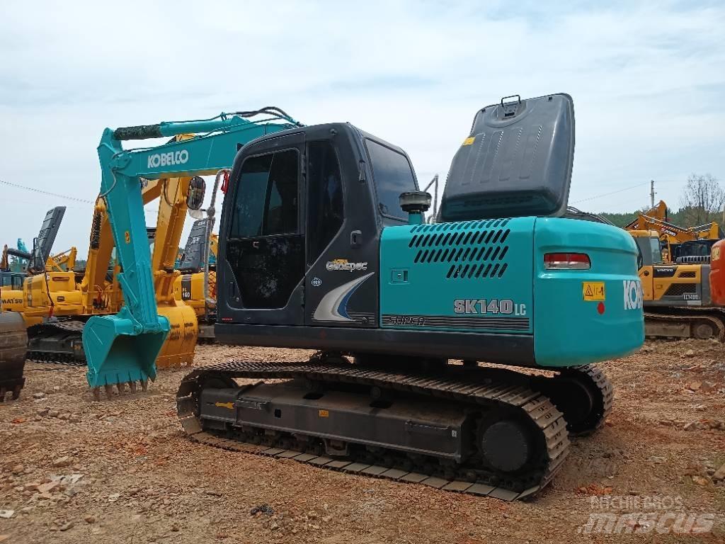 Kobelco SK 140 Vidutinės galios ekskavatoriai 7-12 t