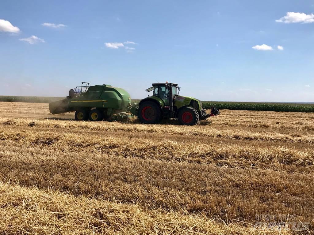 John Deere L 1533P Stačiakampių ryšulių presai