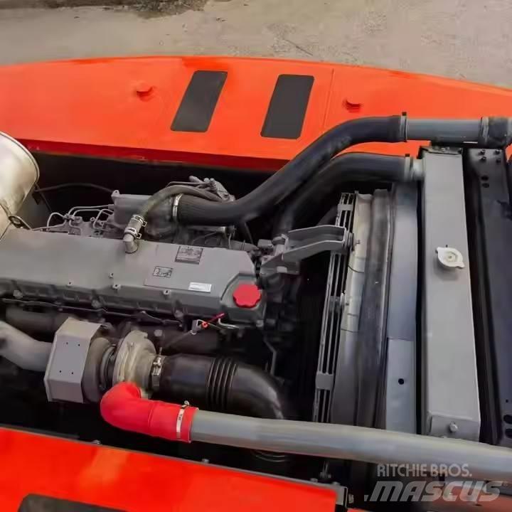 Hitachi ZX350 Vikšriniai ekskavatoriai