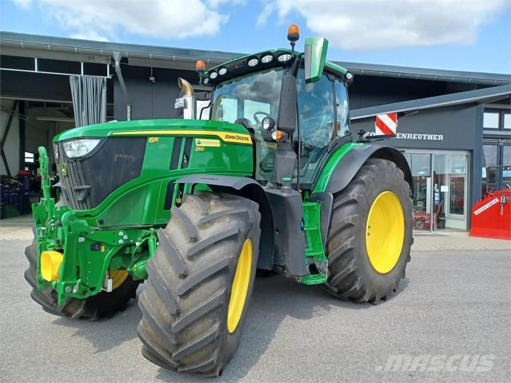 John Deere 6R 250 Traktoriai
