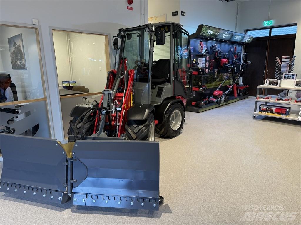Weidemann 1190e Krautuvai su šoniniu pasukimu