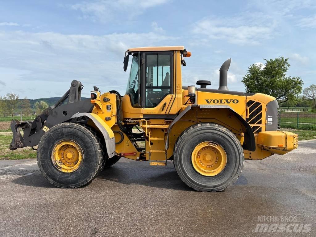 Volvo L 110 F Naudoti ratiniai krautuvai