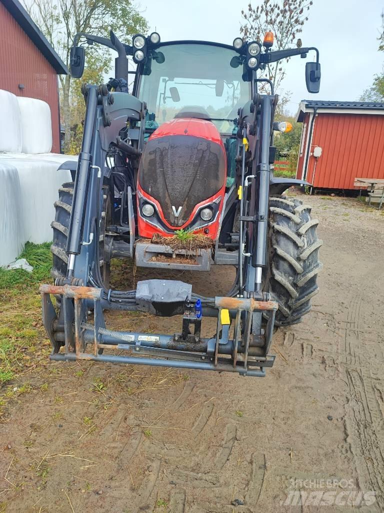 Valtra A 75 Traktoriai