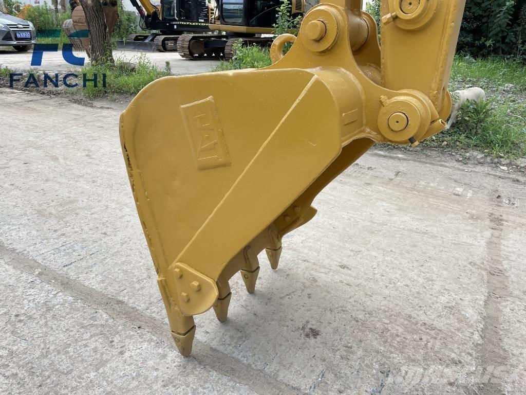 CAT 308 C Vikšriniai ekskavatoriai