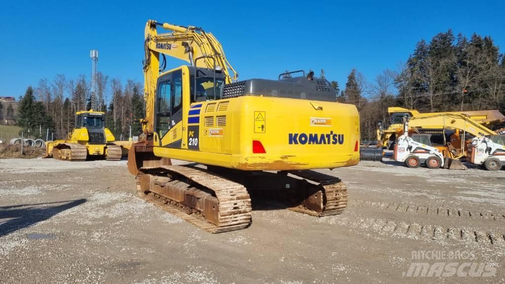 Komatsu PC 210 LC-11 Vikšriniai ekskavatoriai