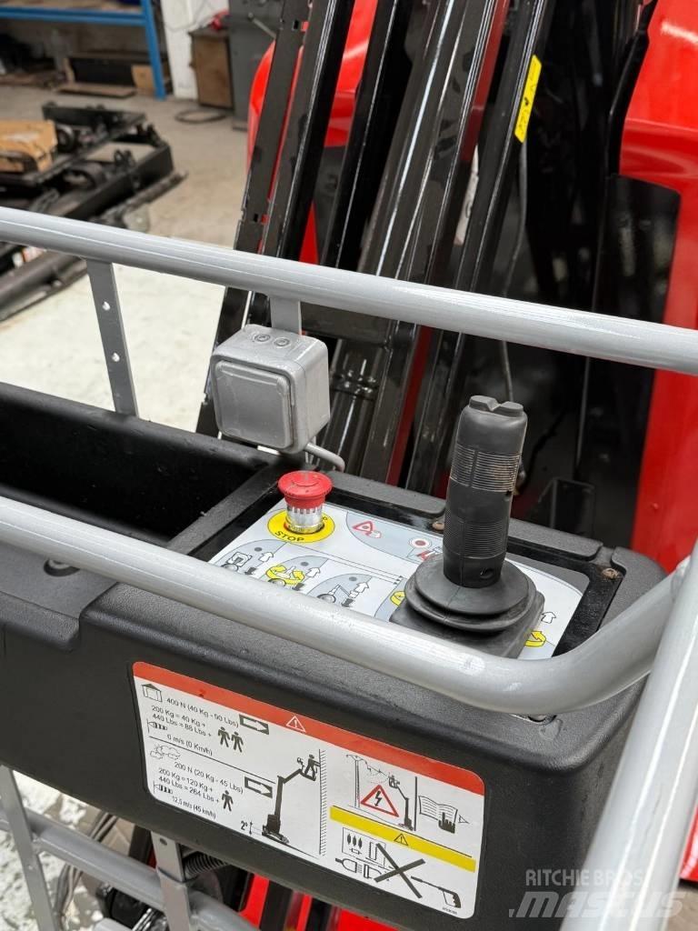 Manitou 100 VJR Kiti keltuvai ir platformos